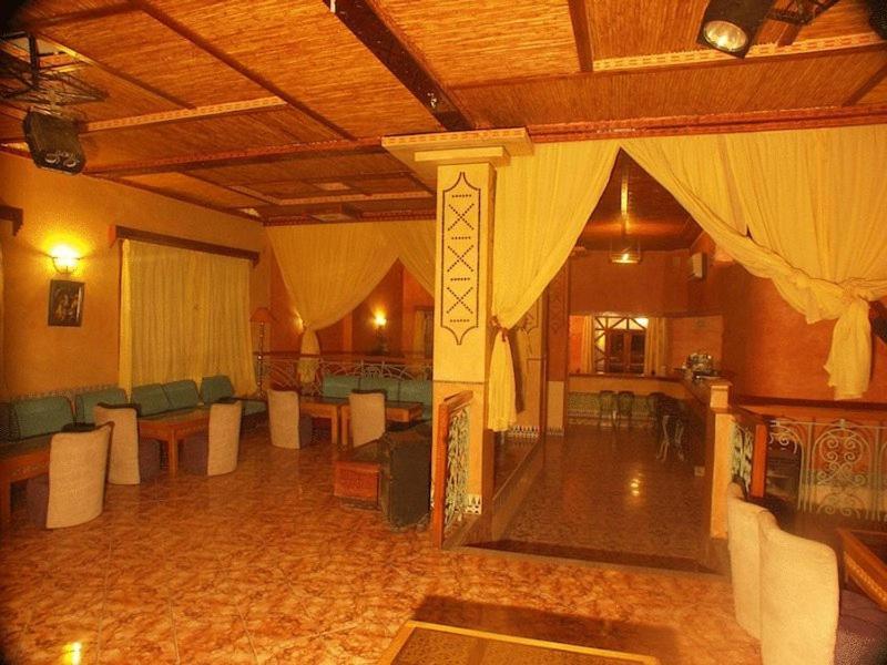 Hôtel Le Tinsouline Zagora Exterior foto